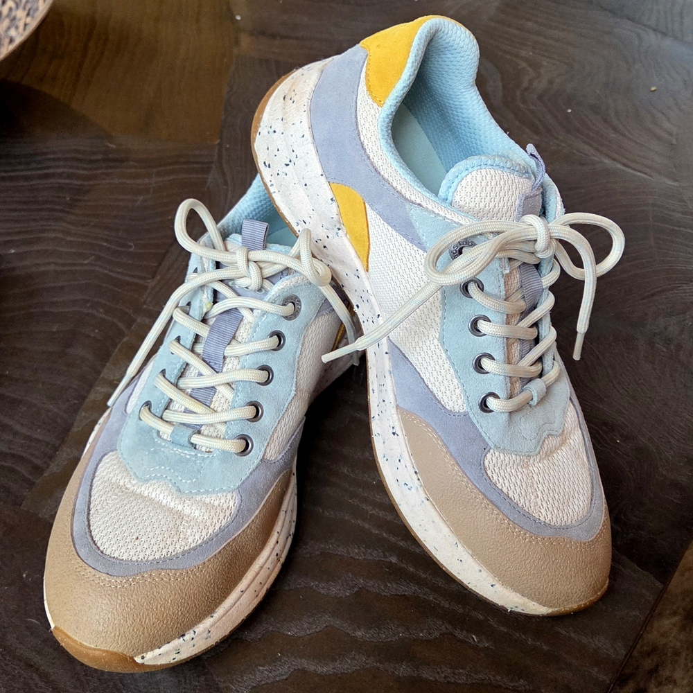 Taos Footwear Women's Sneakers in Light Blue, Mustard, and Beige